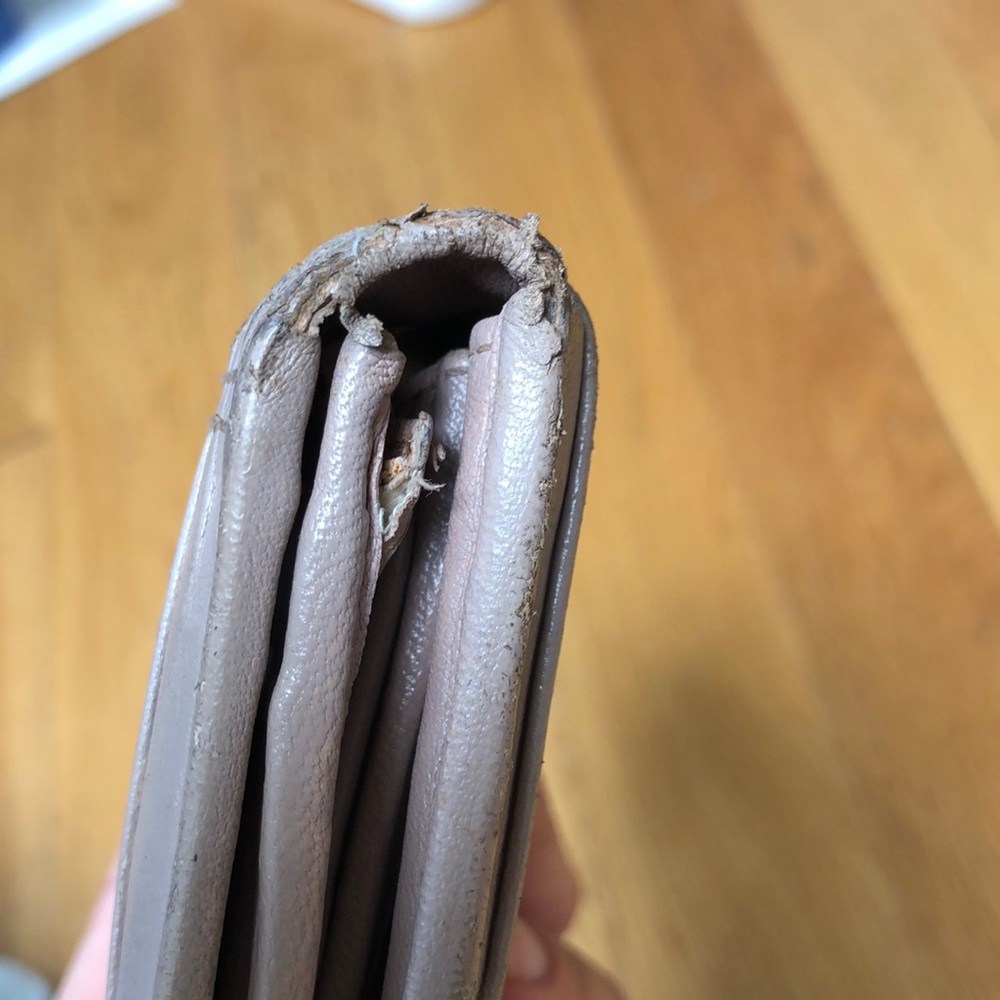 Prada wallet - Picture 7 of 8